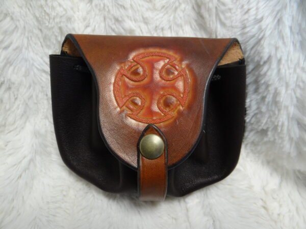 Aumônière en cuir