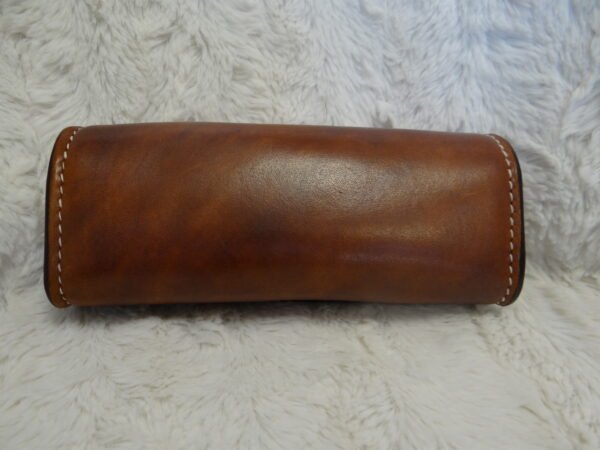 Etui à lunettes en cuir