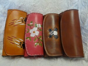 Etui à lunettes en cuir