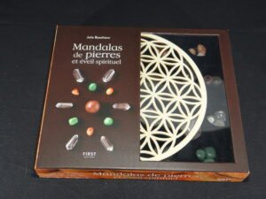 Mandalas et pierres de Julia Boschiero