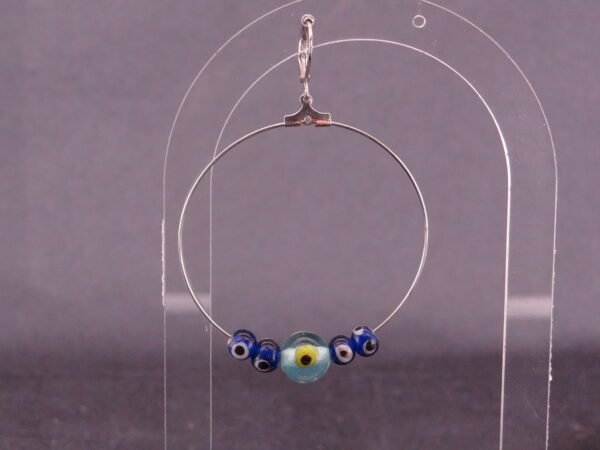 DSC01468 Boucles d'oreilles upcyclées fantaisie "Les Jess50"