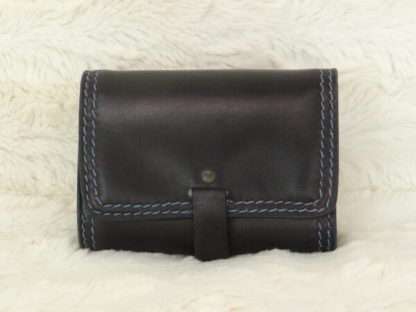 DSC01538 Portefeuilles en cuir "DJÉ"