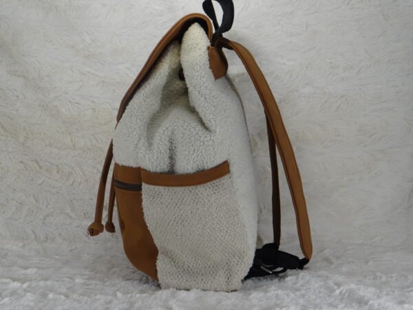 DSC01602 Sac à dos Beige et Marron