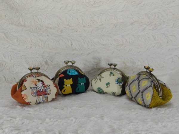 DSC01813 Porte-monnaie à clip rétro