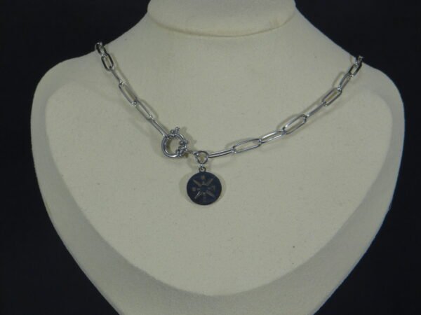 DSC01863 Colliers argentés fantaisie