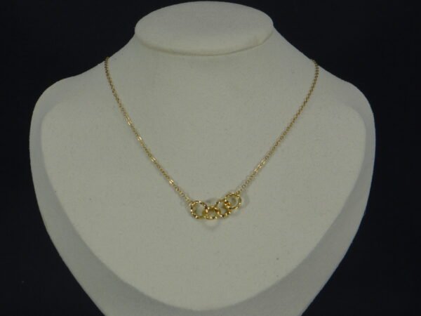 DSC01881 Colliers dorés fantaisie