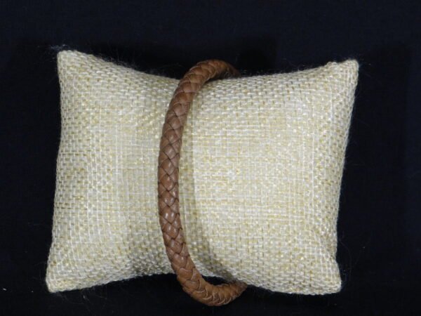 DSC01942 Bracelets tressés en cuir véritable