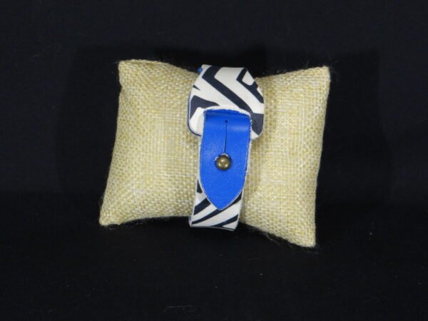 DSC01955 Bracelets en cuir véritable colorés