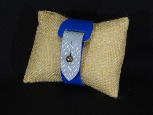 DSC01961 Bracelets en cuir véritable colorés