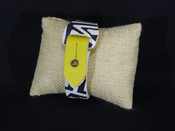 DSC01968 Bracelets en cuir véritable colorés