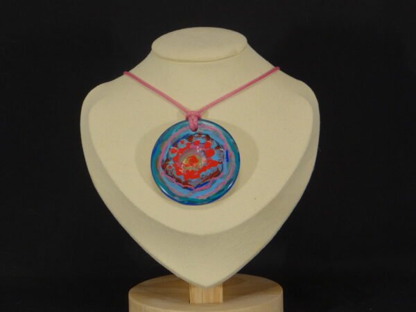 DSC02028 Colliers pendentif rond en porcelaine