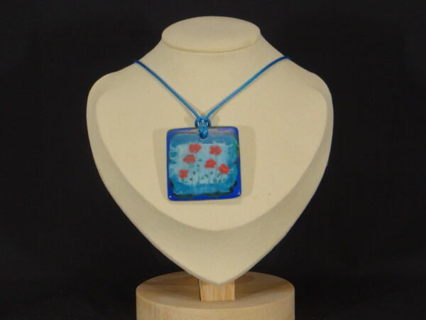 DSC02058 Colliers pendentif carré en porcelaine