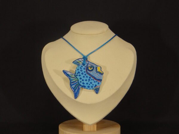 DSC02067 Colliers pendentif poisson en porcelaine
