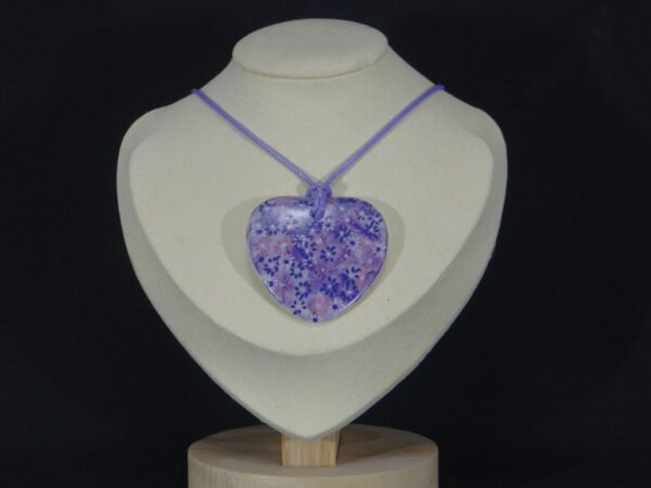 DSC02078 Colliers pendentif coeur en porcelaine