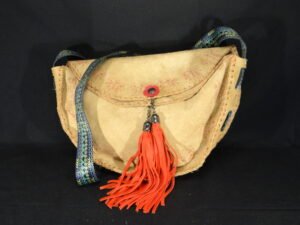 DSC02088 Sac besace grand format en cuir