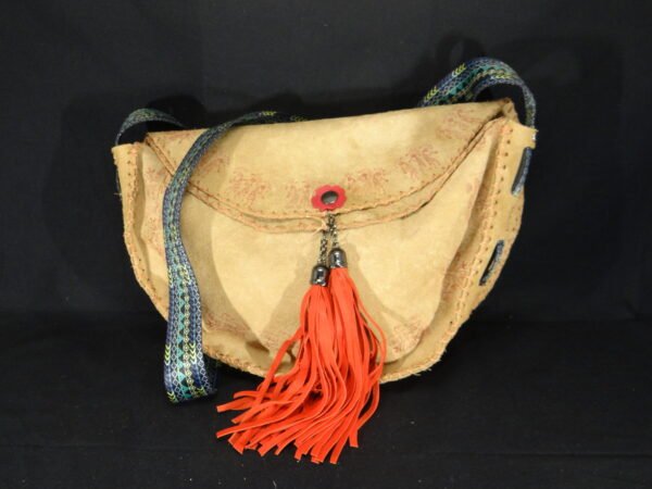 DSC02088 Sac besace grand format en cuir