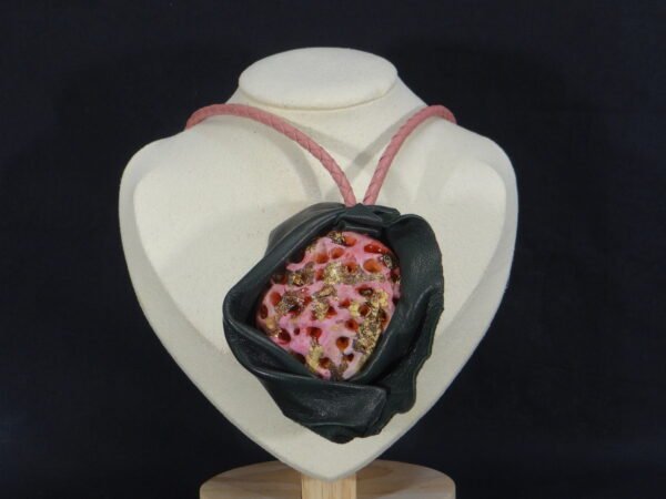 DSC02120 Colliers en cuir et en argile peints à la main - Modèle "Galaxie"