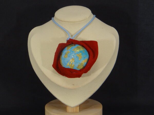 DSC02149 Collier en cuir et en argile peint à la main - Modèle "Planète"