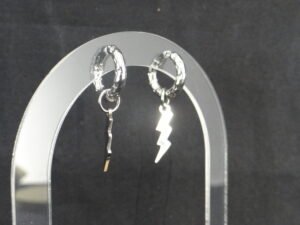 DSC02234 Boucles d'oreilles Cybymé - Modèles "Eclairs 2"